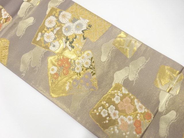 色紙散らしに梅・菊模様織り出し袋帯